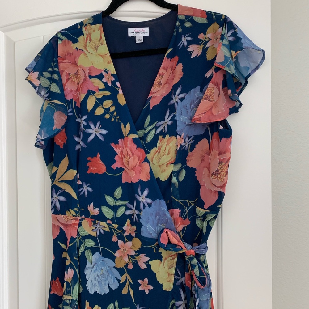 NWOT floral wrap dress